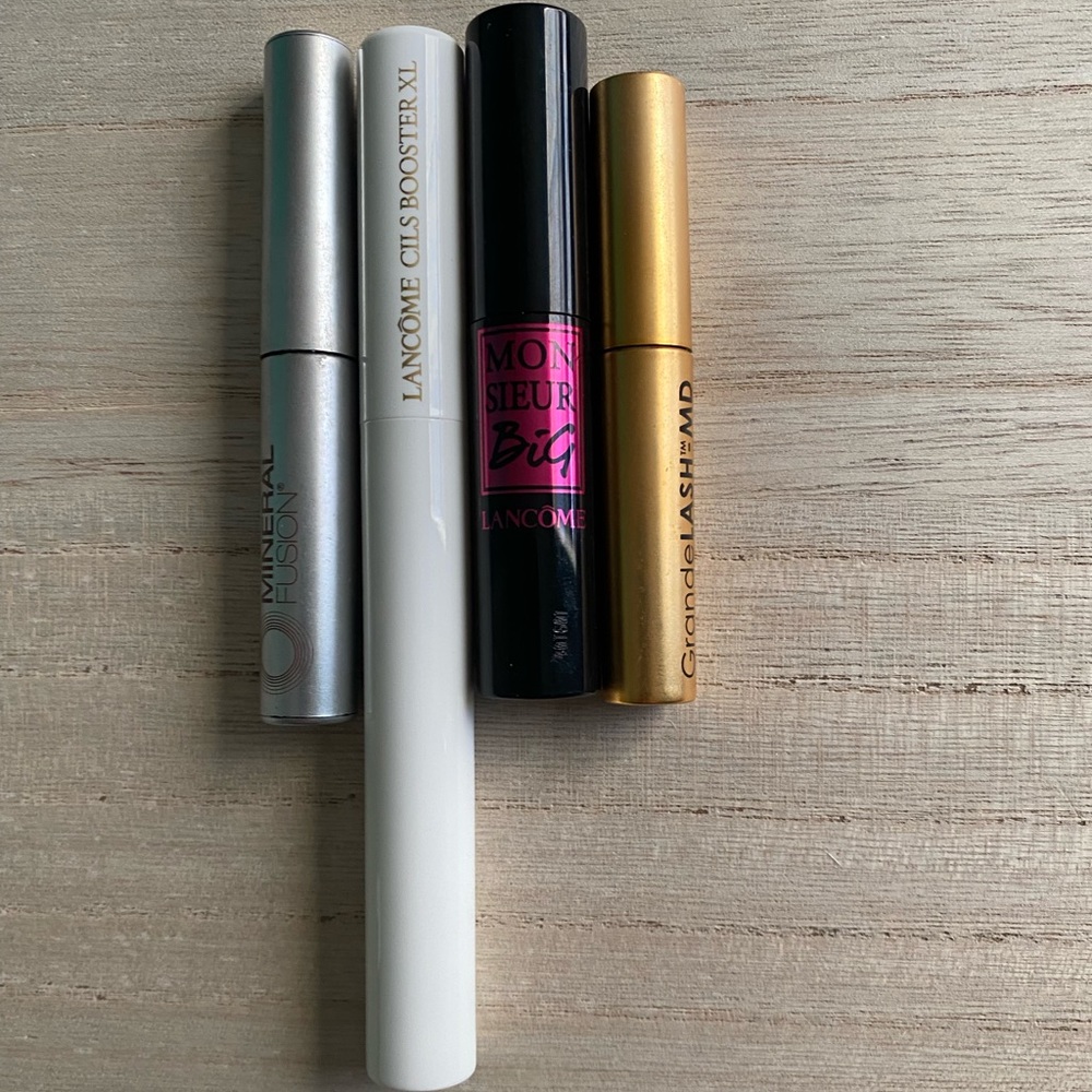 Eyelash bundle
